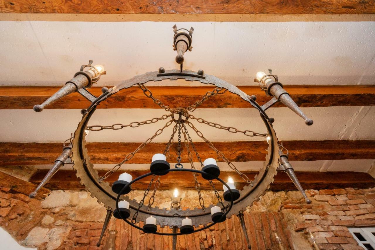 Romantic Medieval Apartment Lisboa Eksteriør bilde