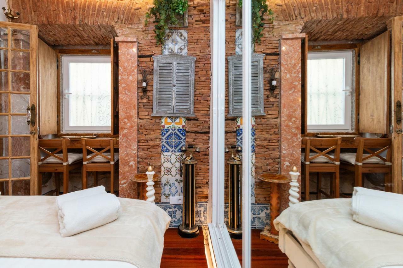 Romantic Medieval Apartment Lisboa Eksteriør bilde