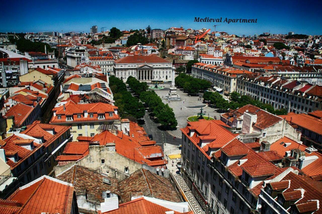 Romantic Medieval Apartment Lisboa Eksteriør bilde